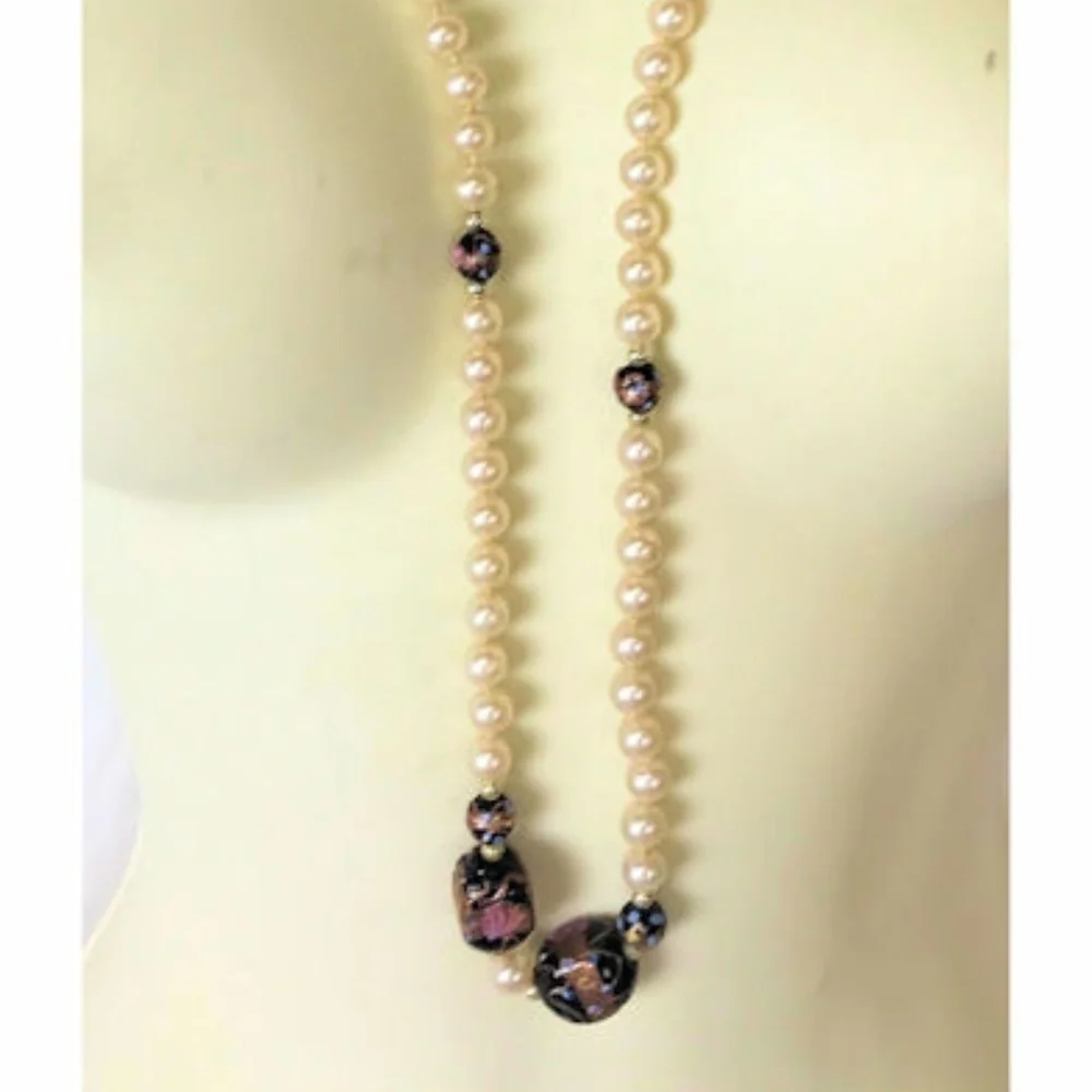 Stunning Pearl & Glass Bead Custom Made Necklace